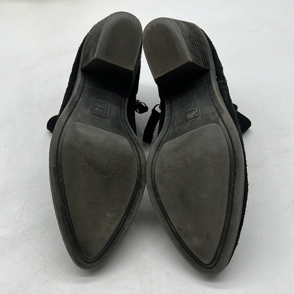 Frye Black Distressed Suede Ankle Bootie Waterproof Toe Tips Size 7M. BAB3632A - Picture 6 of 8